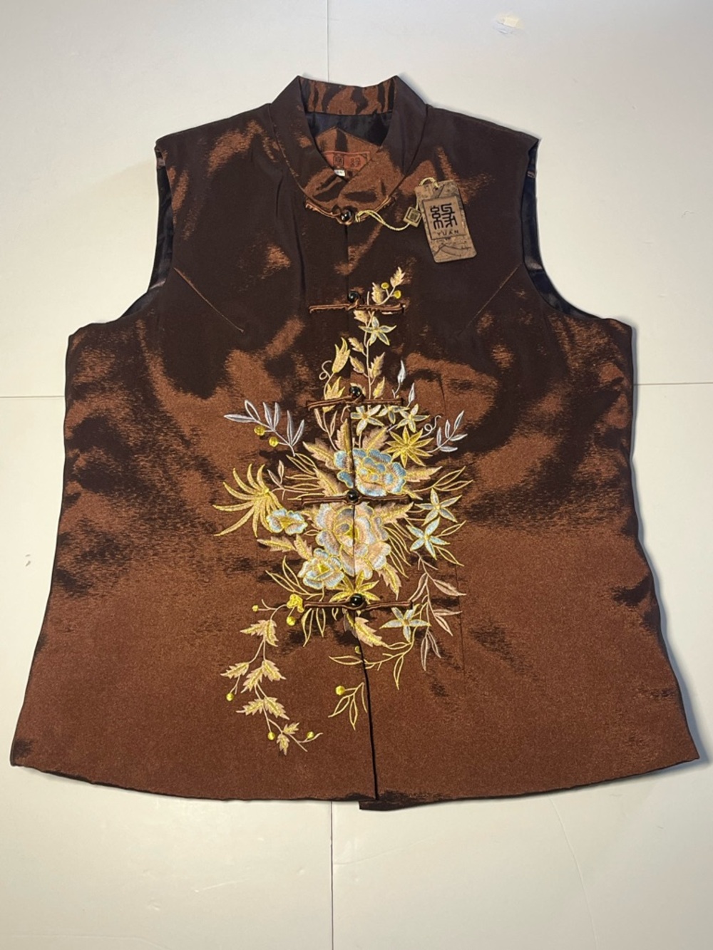 NWT Embroidered Chinese Style Vest Floral Frog Closure Top Brown Blue Size 44